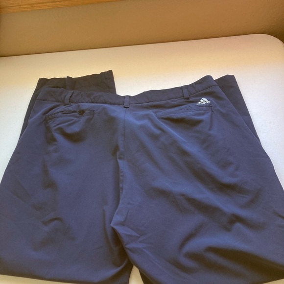 Adidas Dress Pants with inner grip waist Sz 42 X32 - Picture 5 of 9